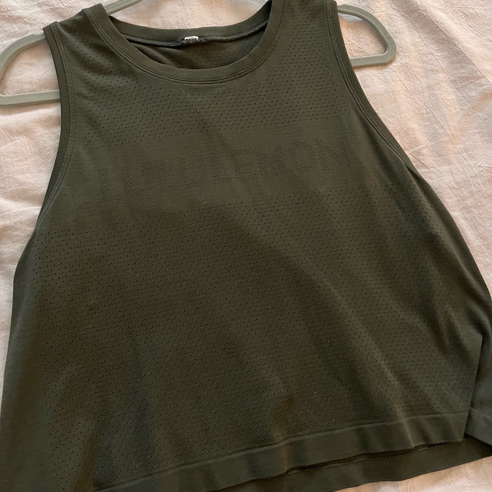 Lululemon Cropped Muscle Tank